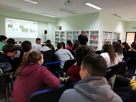 Viaggio nel Tempo della Fisica e nella Fisica del Tempo